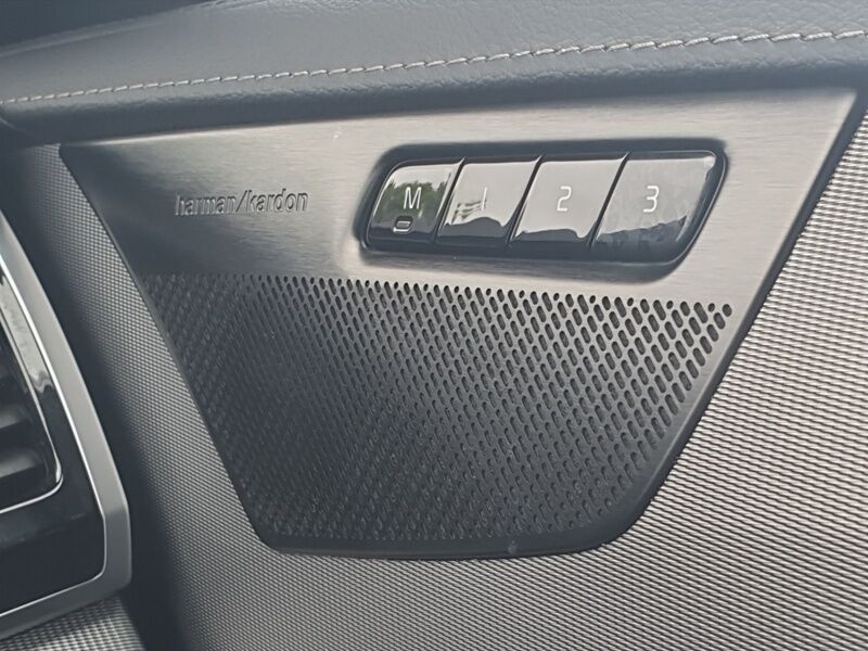 More views of Volvo XC90