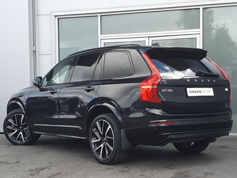 More views of Volvo XC90
