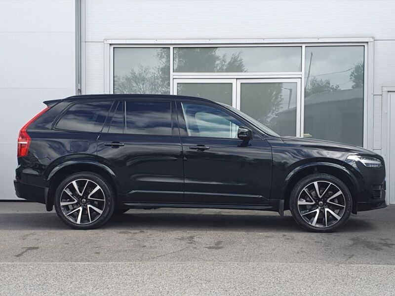 More views of Volvo XC90