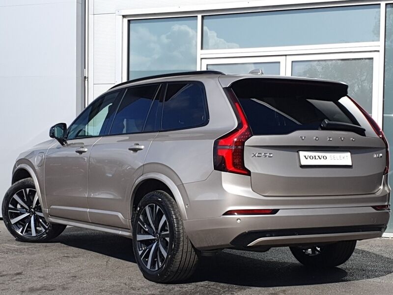More views of Volvo XC90