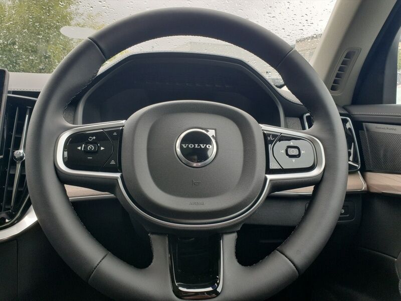 More views of Volvo XC90