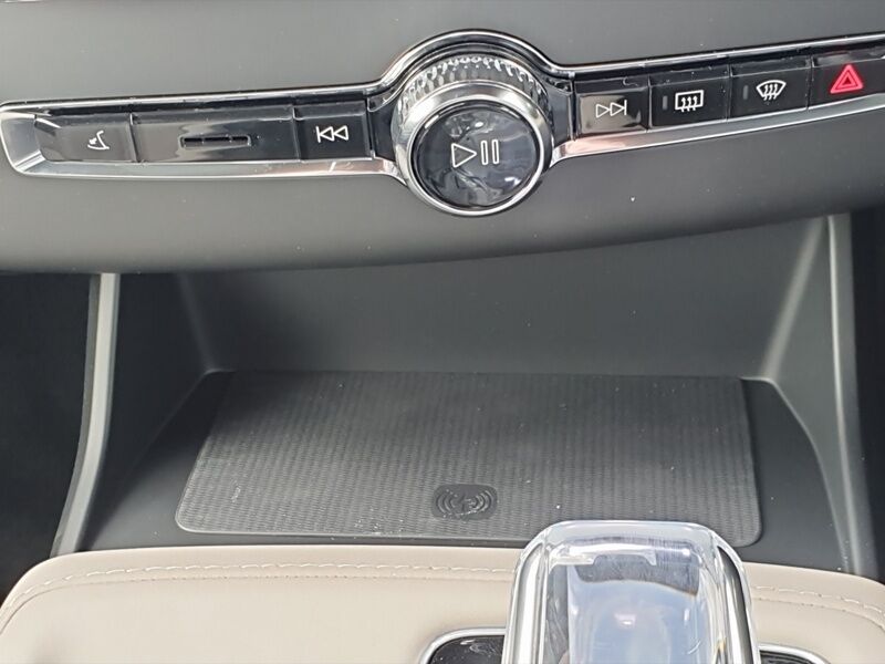 More views of Volvo XC90