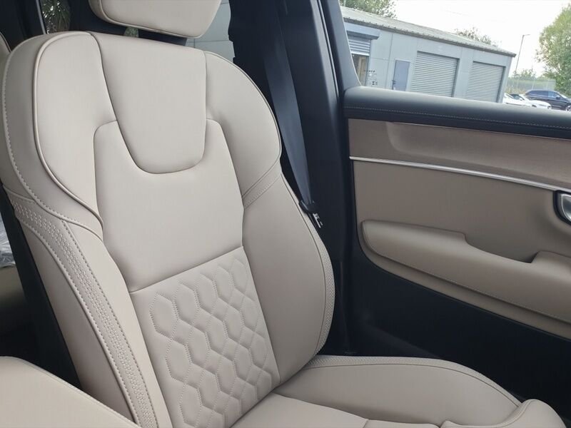 More views of Volvo XC90