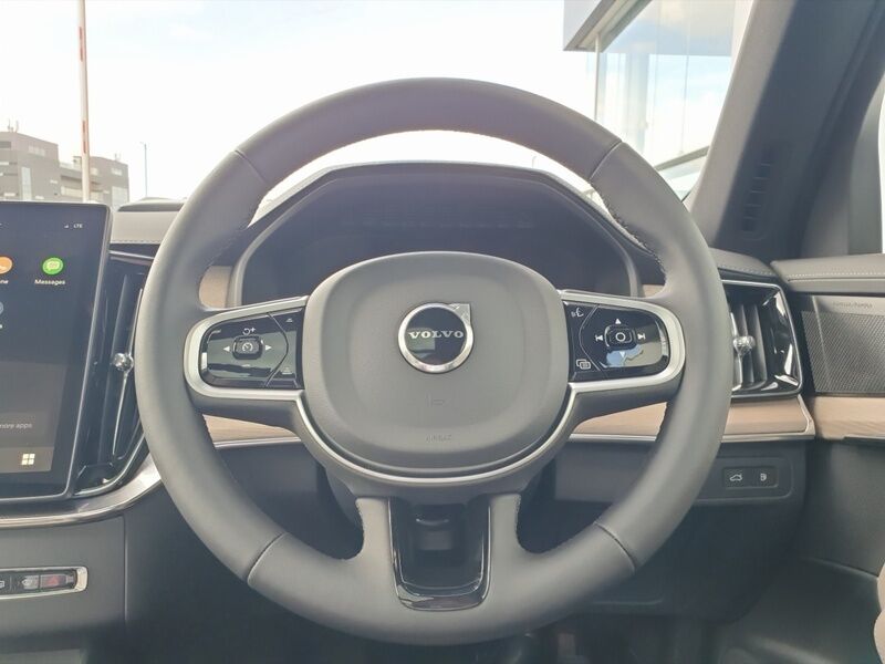 More views of Volvo XC90