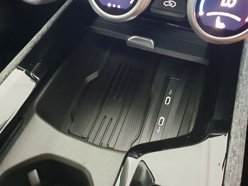 More views of Skoda Superb