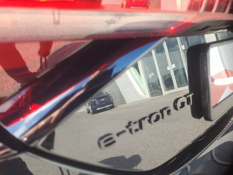More views of Audi e-tron GT quattro