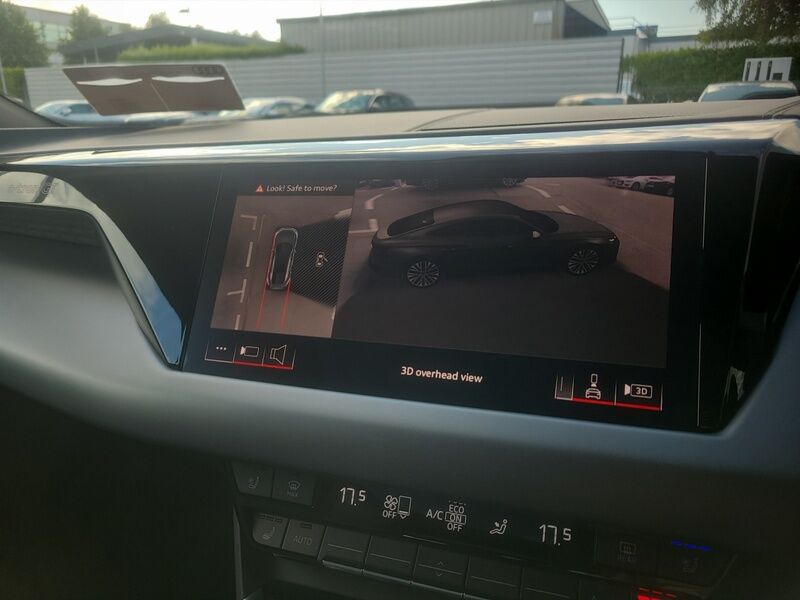 More views of Audi e-tron GT quattro