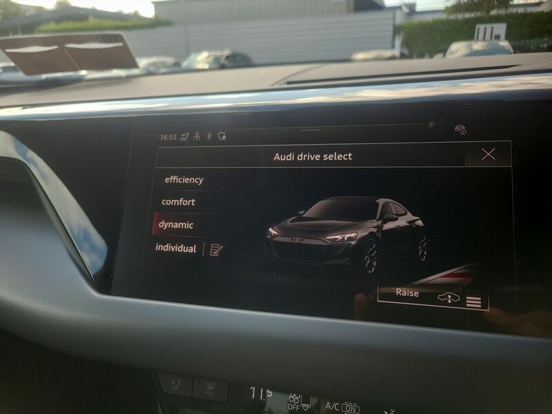 More views of Audi e-tron GT quattro