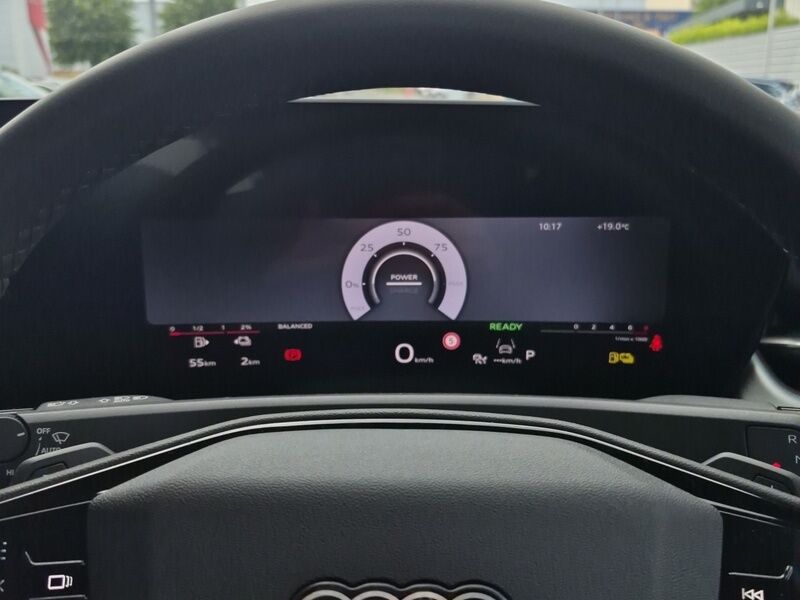 More views of Audi Q3
