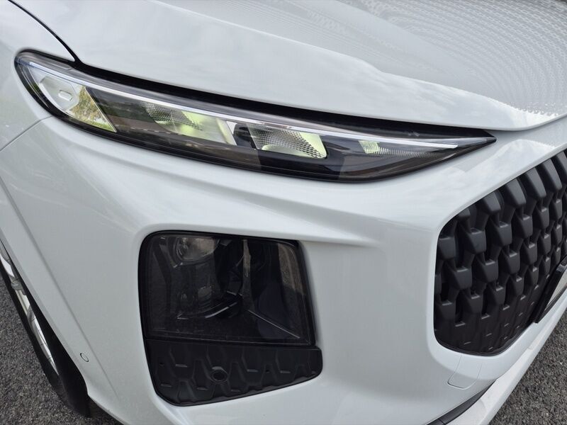 More views of Audi Q3