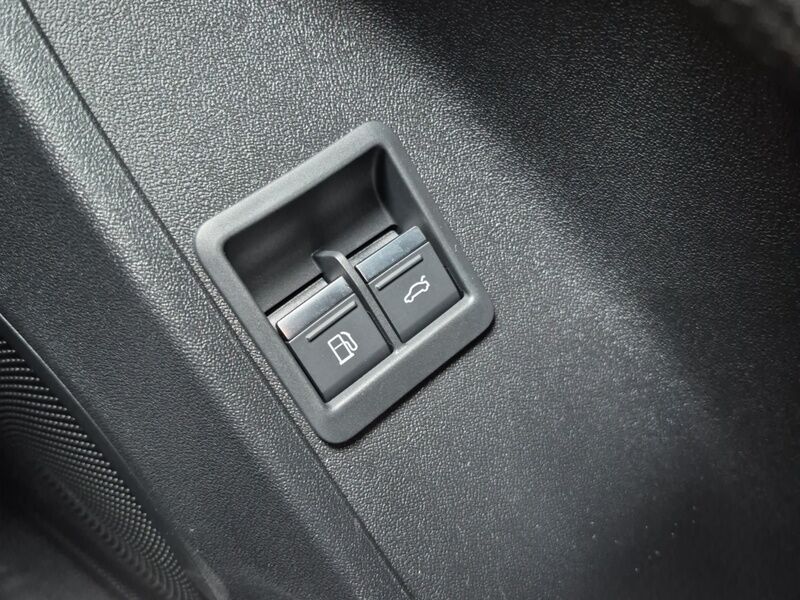 More views of Audi Q3