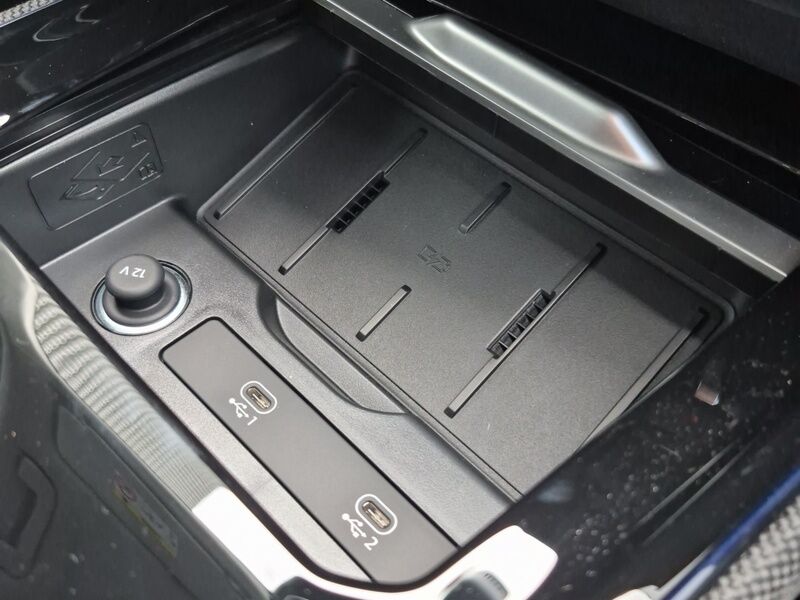 More views of Audi Q3