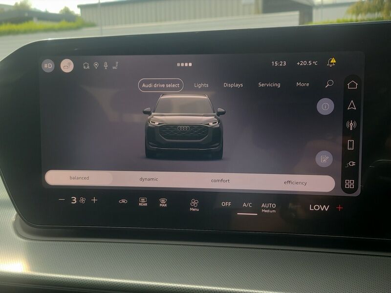 More views of Audi Q3