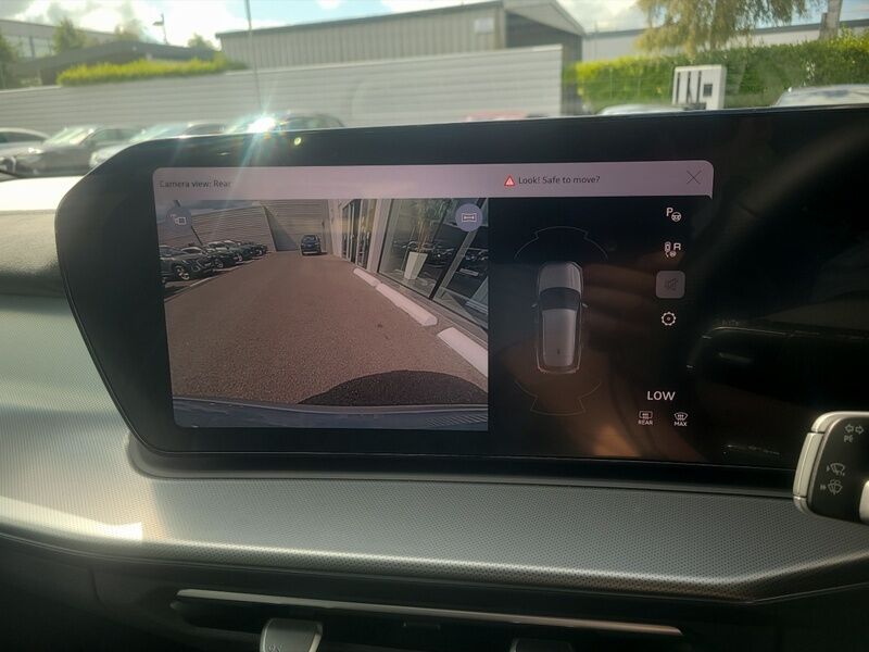 More views of Audi Q3