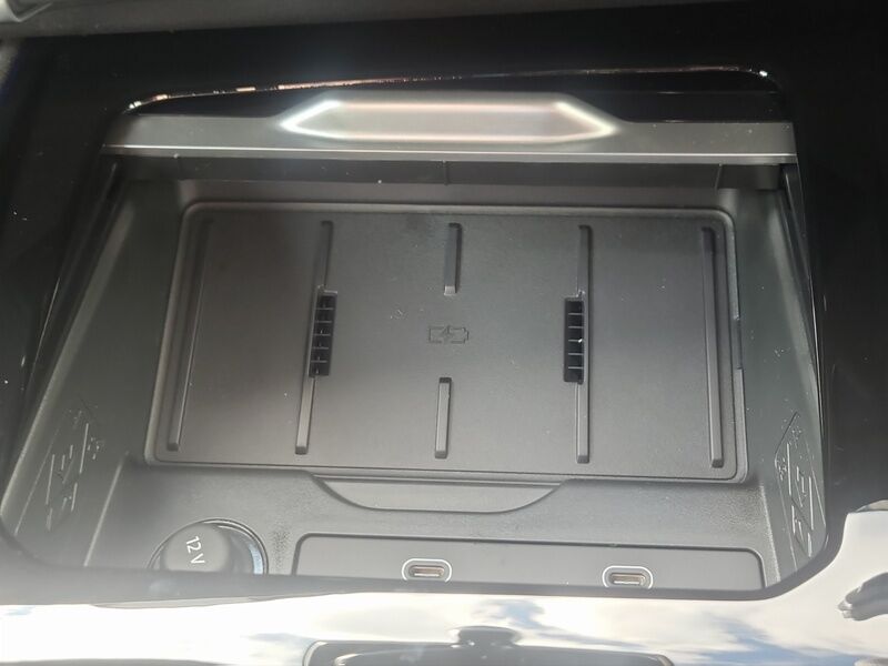 More views of Audi Q3