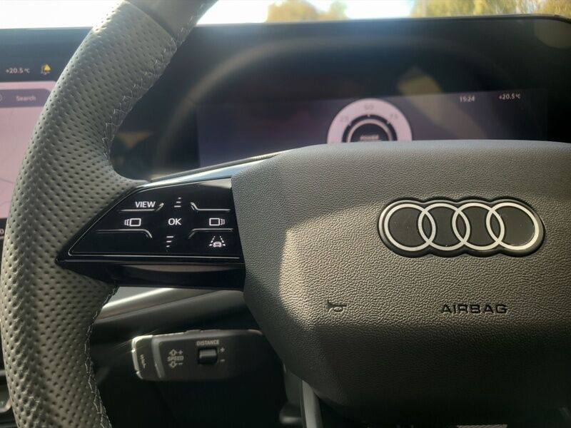 More views of Audi Q3