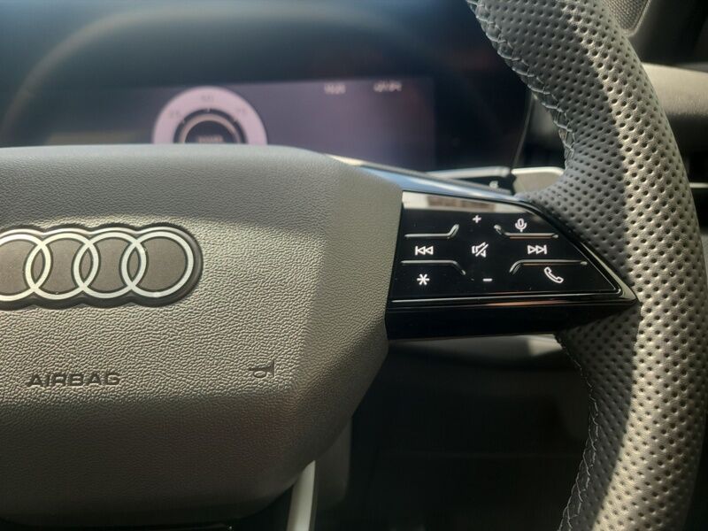 More views of Audi Q3