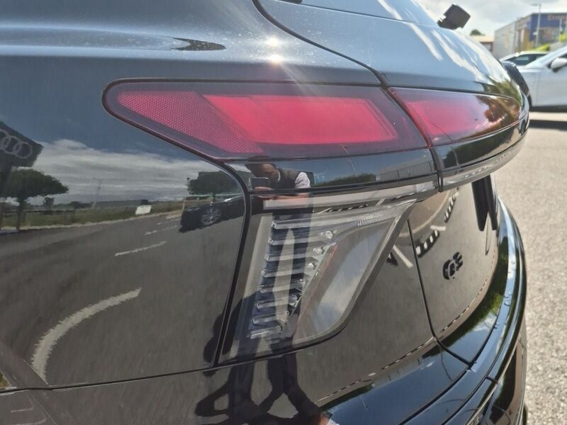 More views of Audi Q3