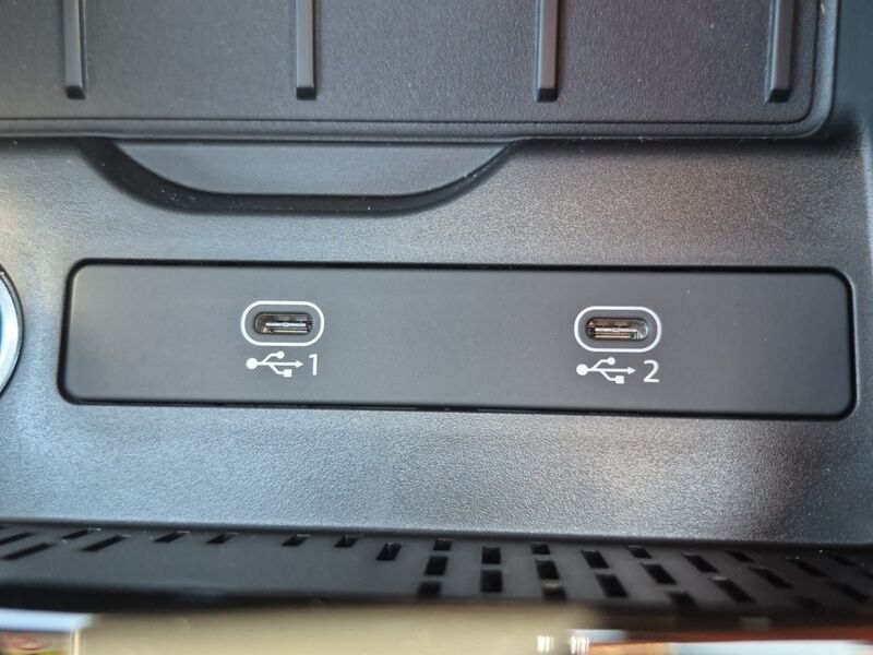 More views of Audi Q3
