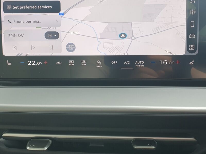 More views of Audi Q3