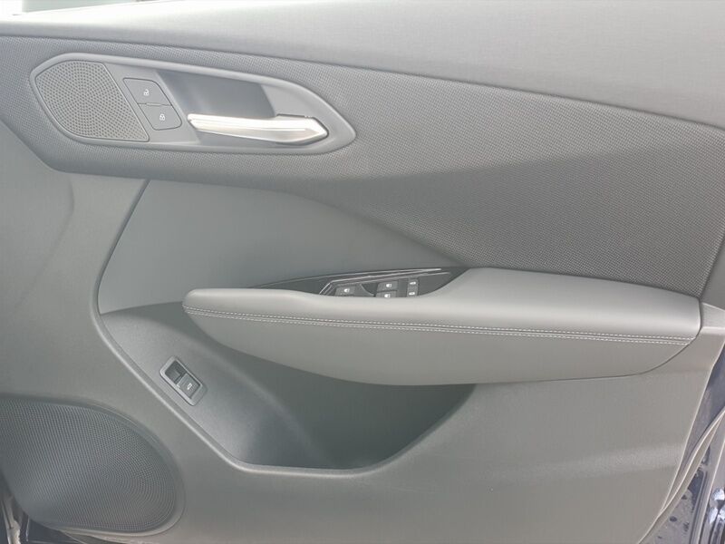 More views of Audi Q3