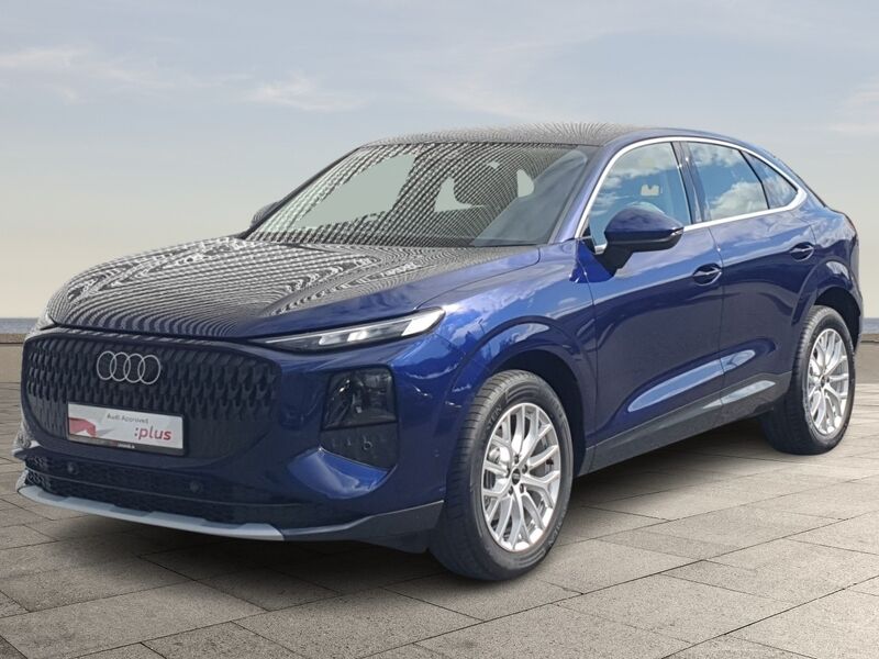 More views of Audi Q3