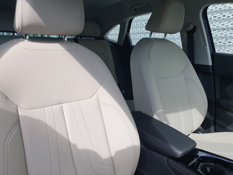 More views of Audi Q3