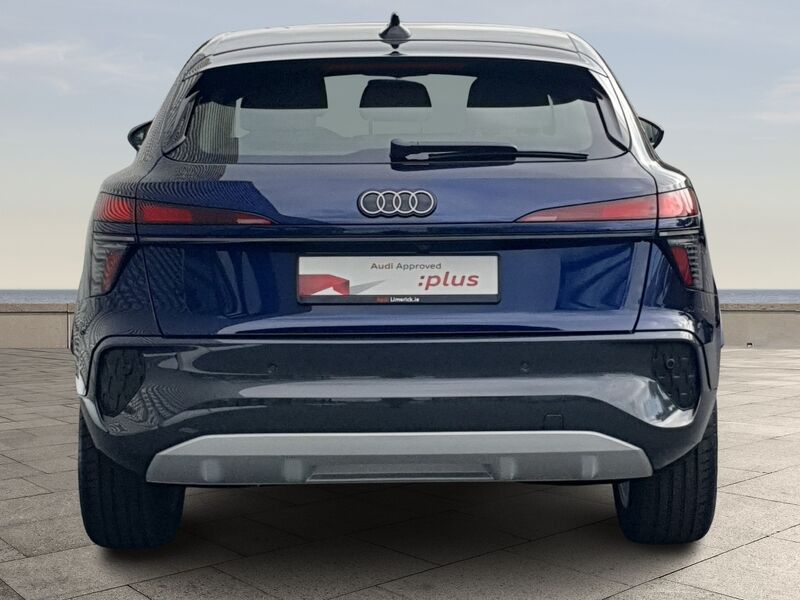 More views of Audi Q3