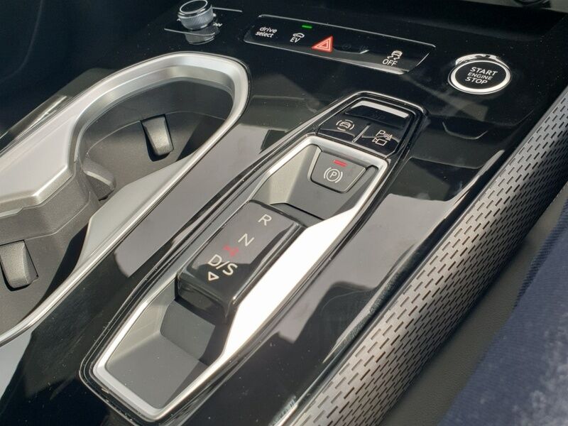 More views of Audi A6
