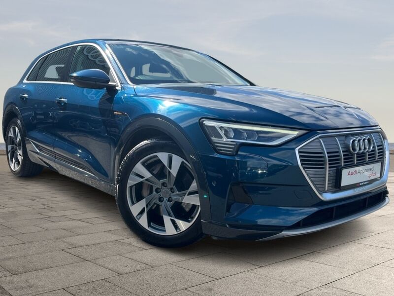 More views of Audi e-tron
