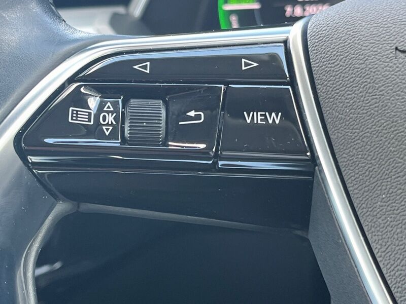 More views of Audi e-tron