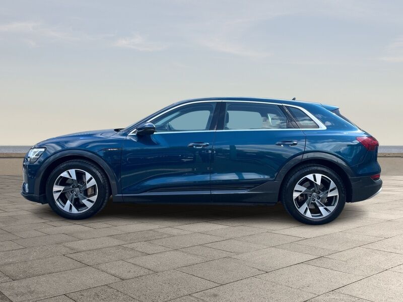 More views of Audi e-tron