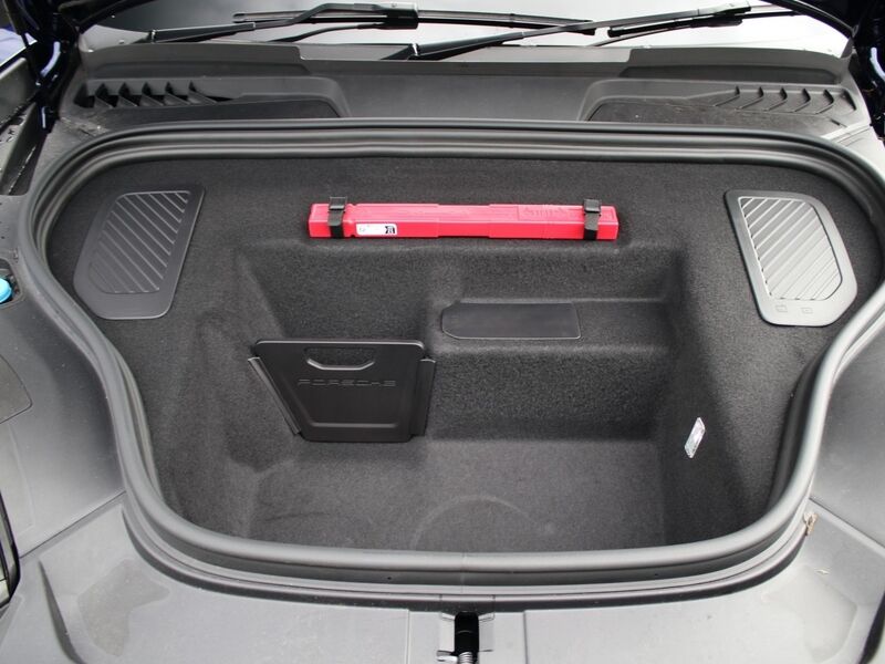 More views of Porsche Macan