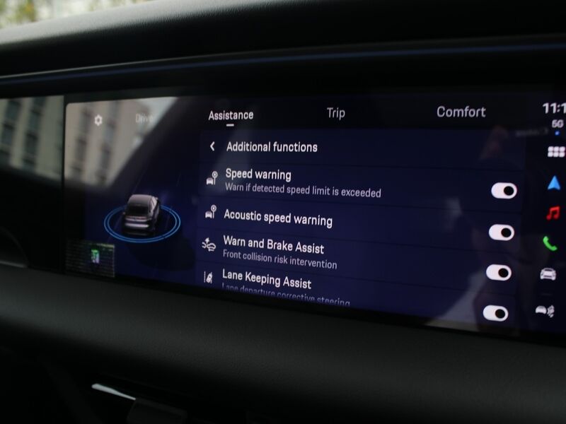 More views of Porsche Macan