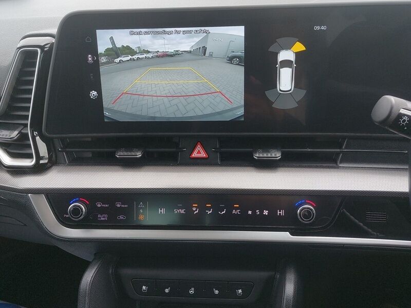 More views of Kia Sportage