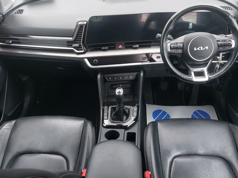 More views of Kia Sportage