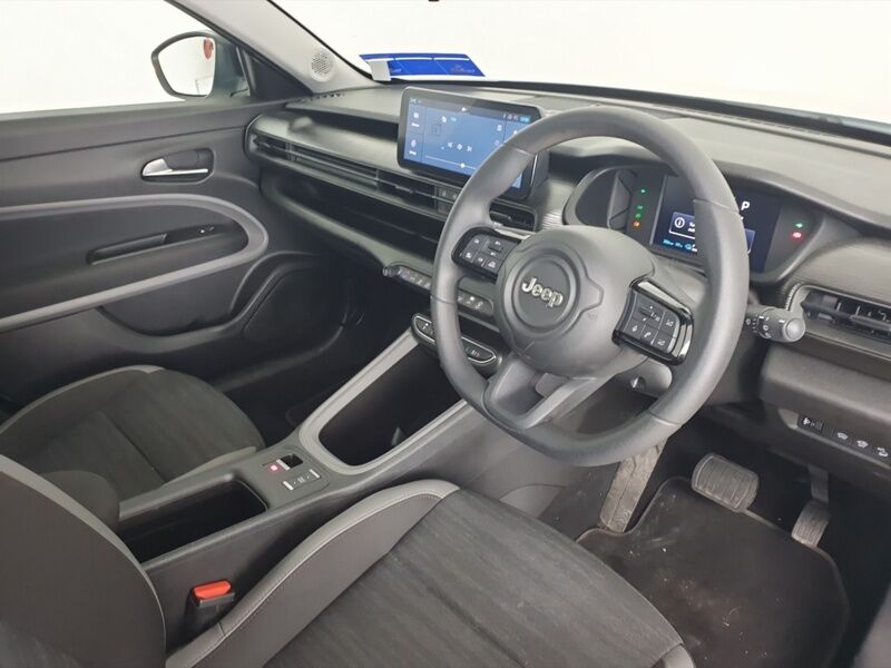 More views of Jeep Avenger