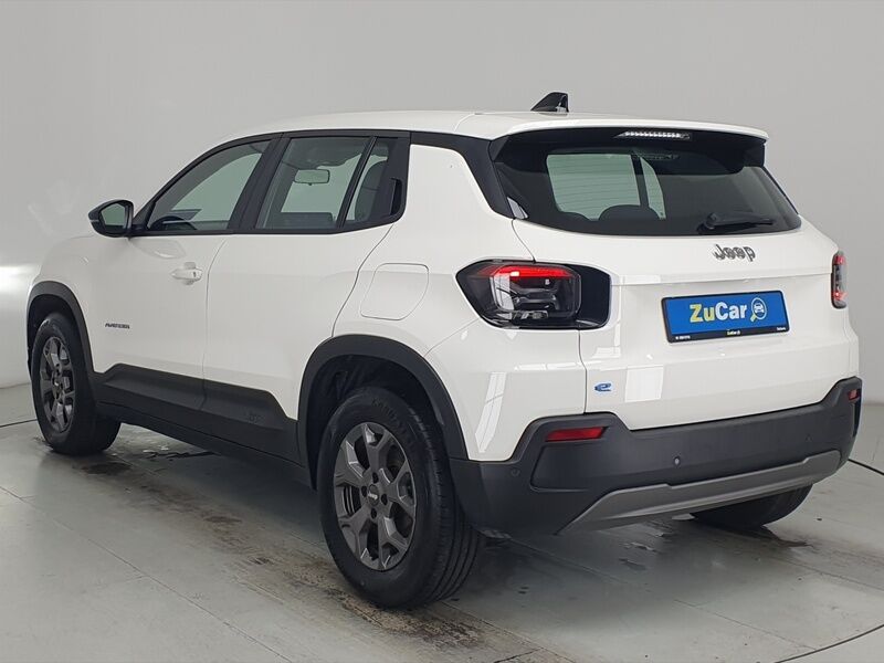 More views of Jeep Avenger