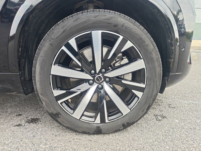 More views of Volvo XC90