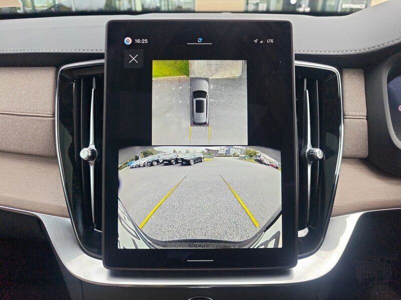 More views of Volvo XC90
