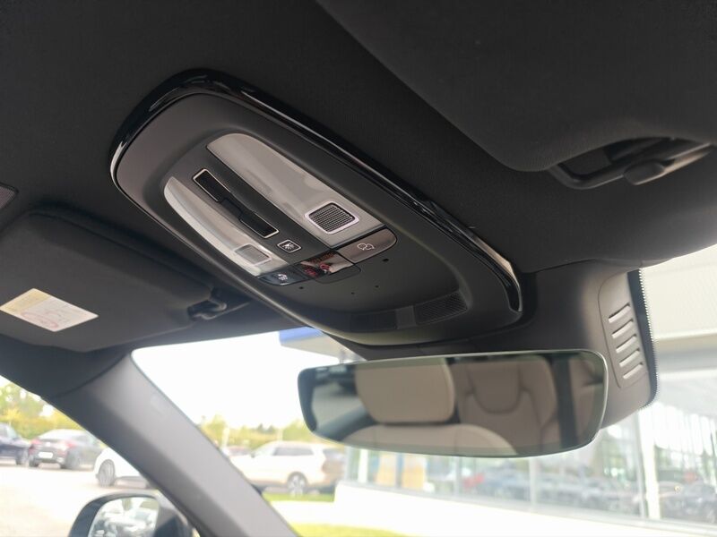 More views of Volvo XC90