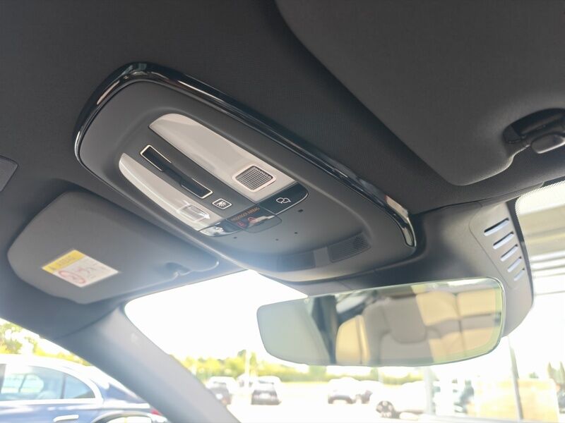 More views of Volvo XC60