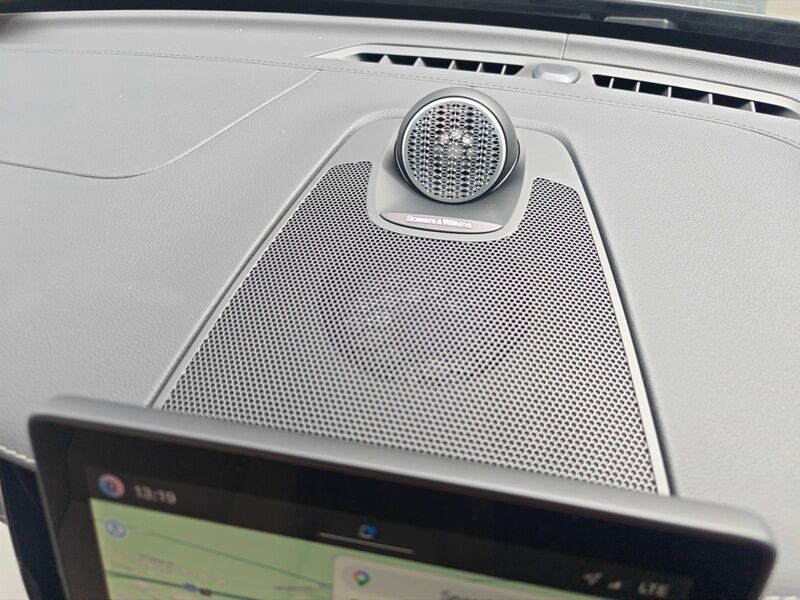 More views of Volvo XC60