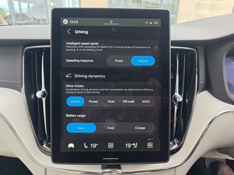 More views of Volvo XC60