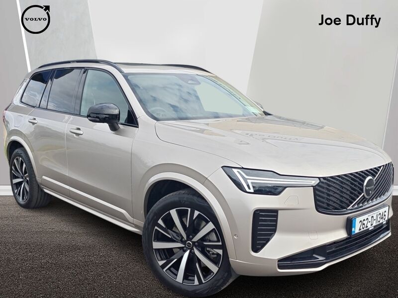 More views of Volvo XC90