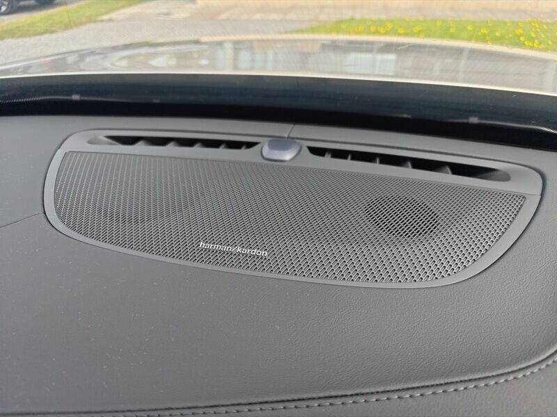 More views of Volvo XC90
