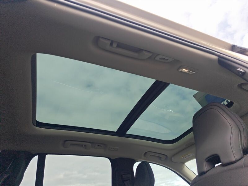 More views of Volvo XC90