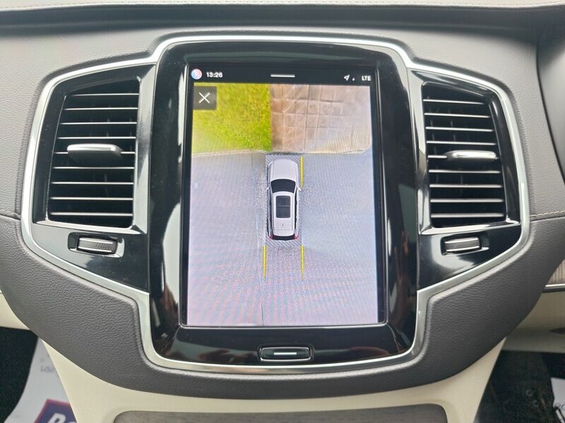 More views of Volvo XC90