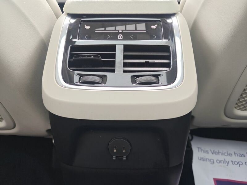 More views of Volvo XC90