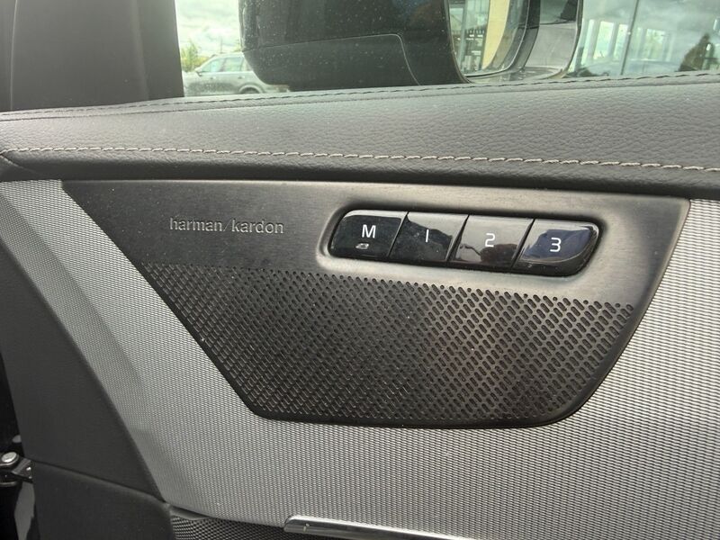 More views of Volvo XC90